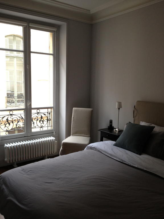 Appartement Cherche-Midi Paris Bagian luar foto